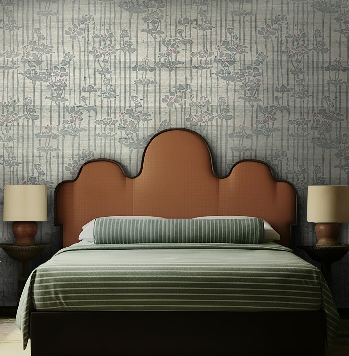 Luminous Lillies - Candlelight